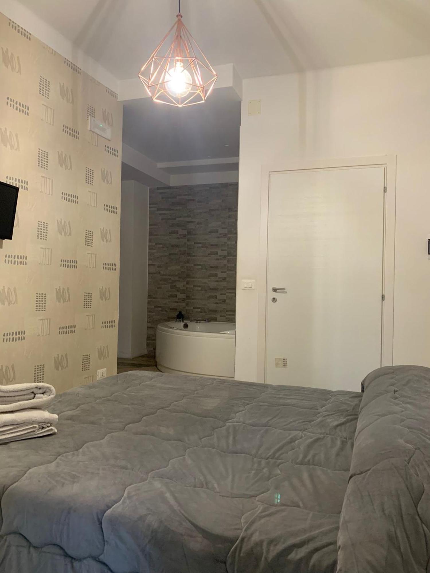 B&B Le Coccinelle Бари Экстерьер фото